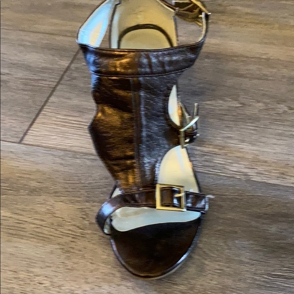 Sexy strappy bronze heeled sandals - Picture 3 of 4